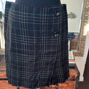 Plaid Black Skirt with Button Detail sz14